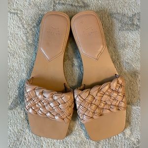 Marc Fisher nude woven slide sandals, size 8